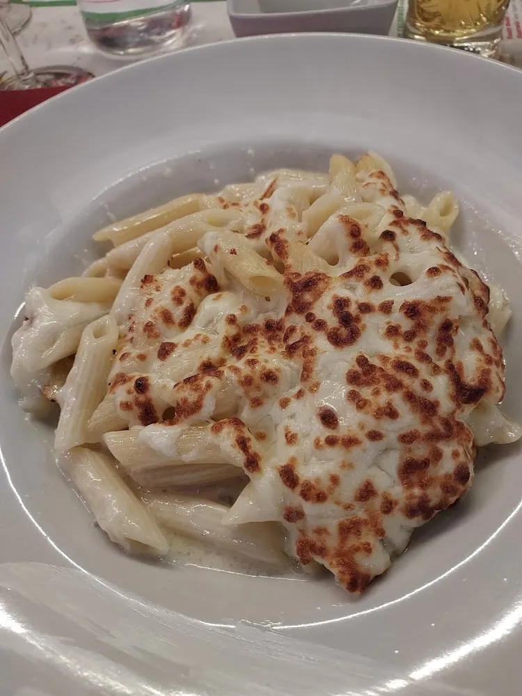 Penne Aux Quatre Fromages